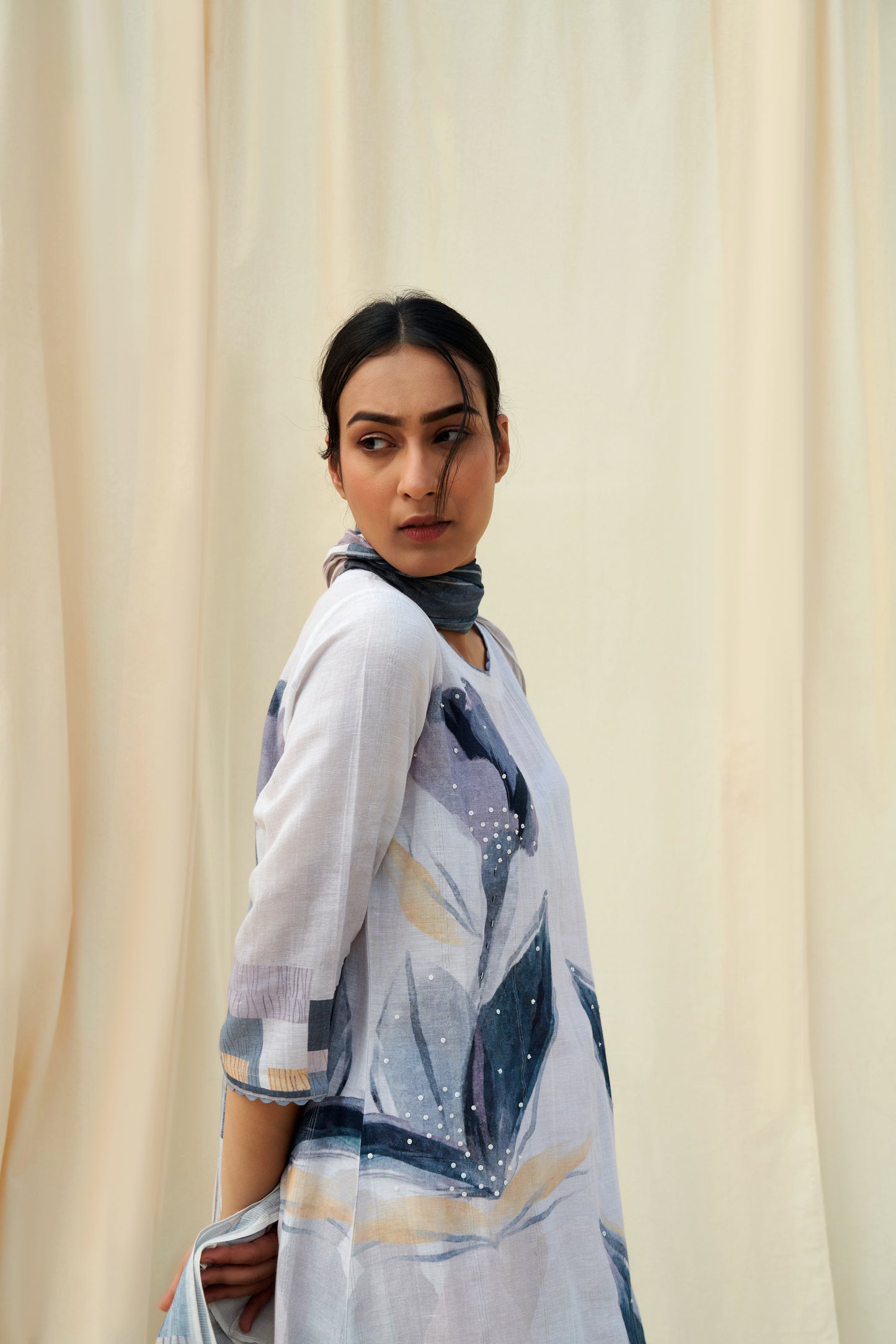 Carezza Linen Dupatta Set