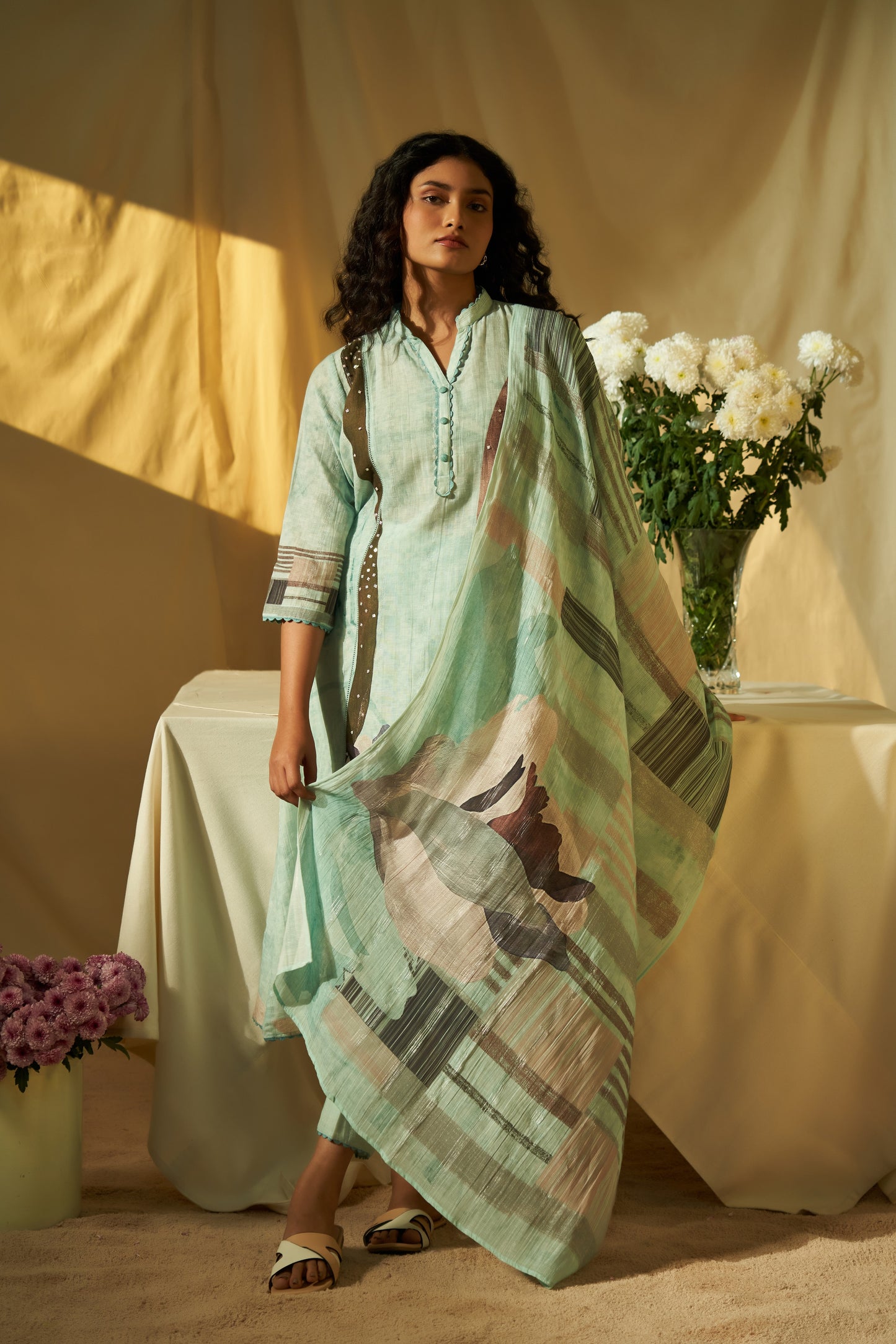 Pace Linen Dupatta Set