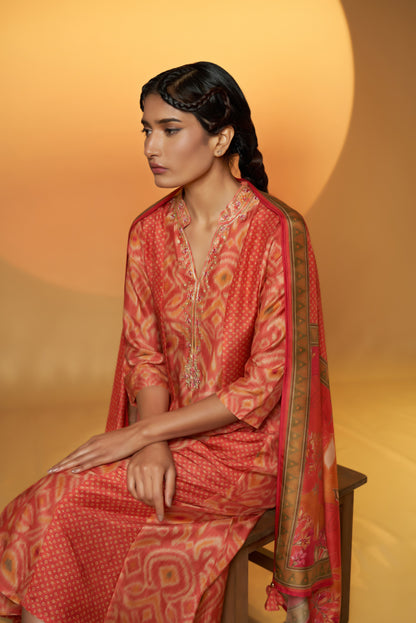 Nevoa Marinha Dupatta Set