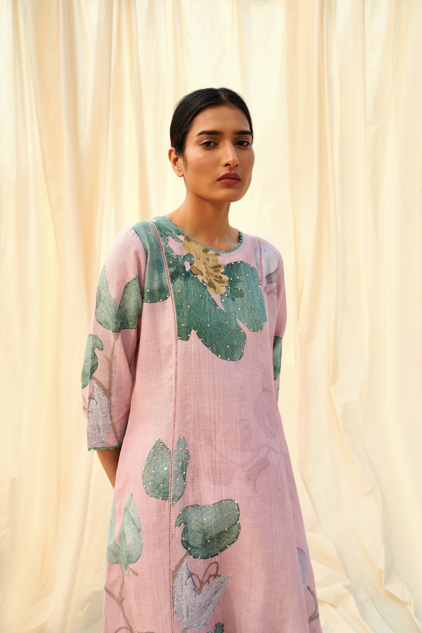 Eclisse Linen Dupatta Set