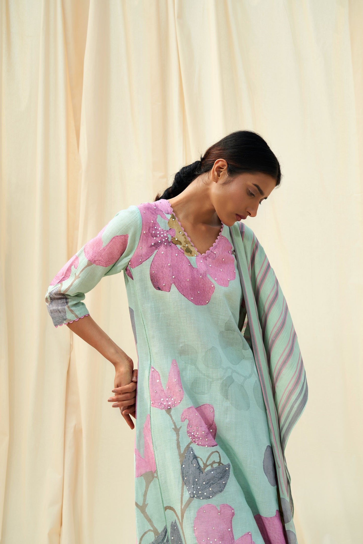 Luce Linen Dupatta Set