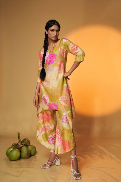 Praia Dourada Tunic Set