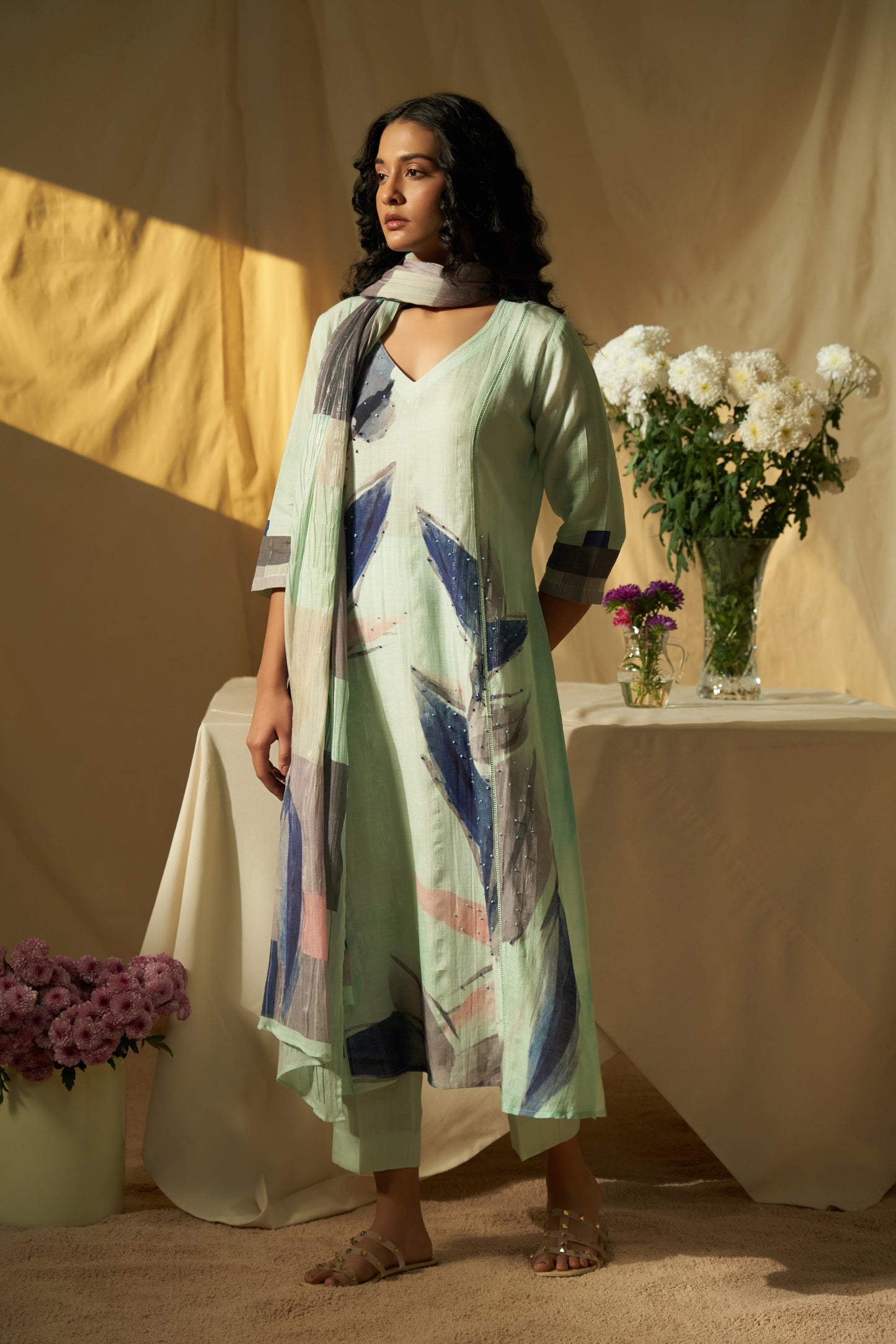 Sogno Linen Dupatta Set