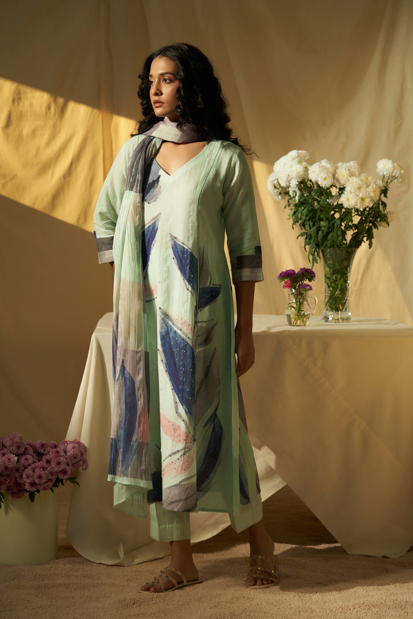 Sogno Linen Dupatta Set