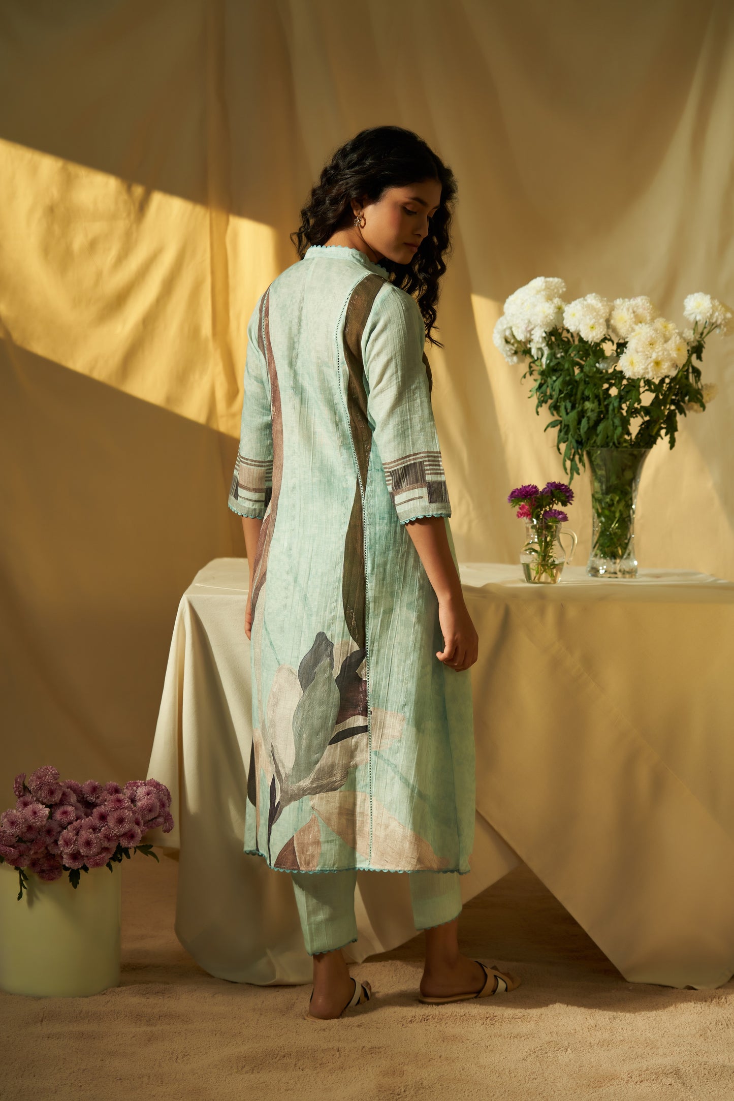 Pace Linen Dupatta Set
