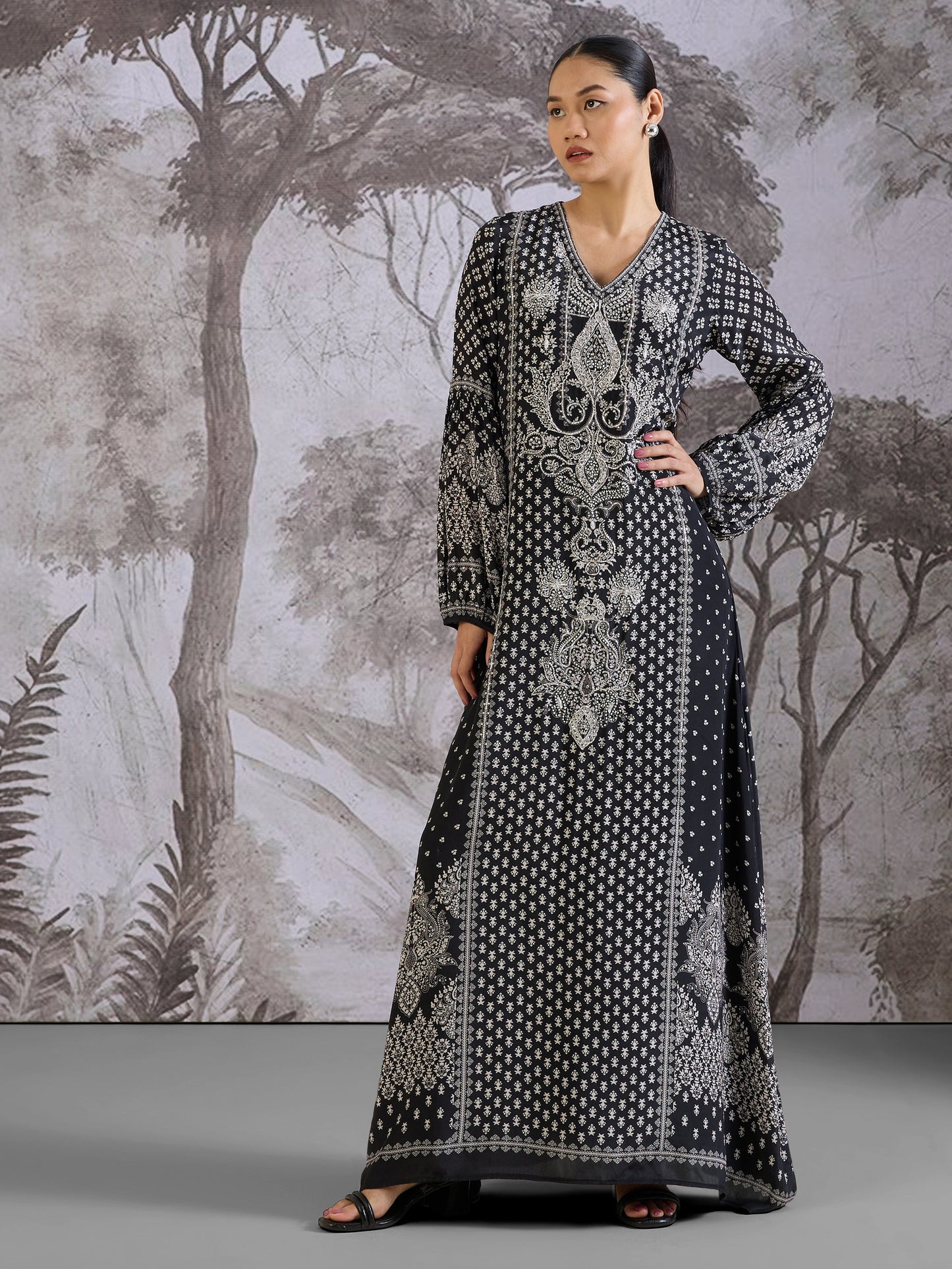Anai Gown