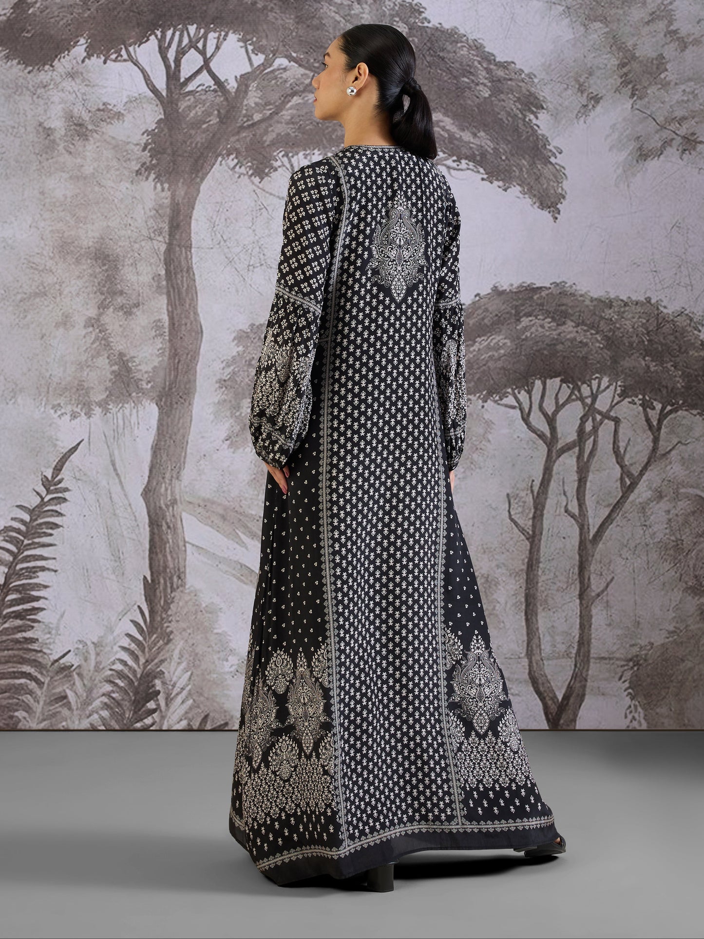 Anai Gown