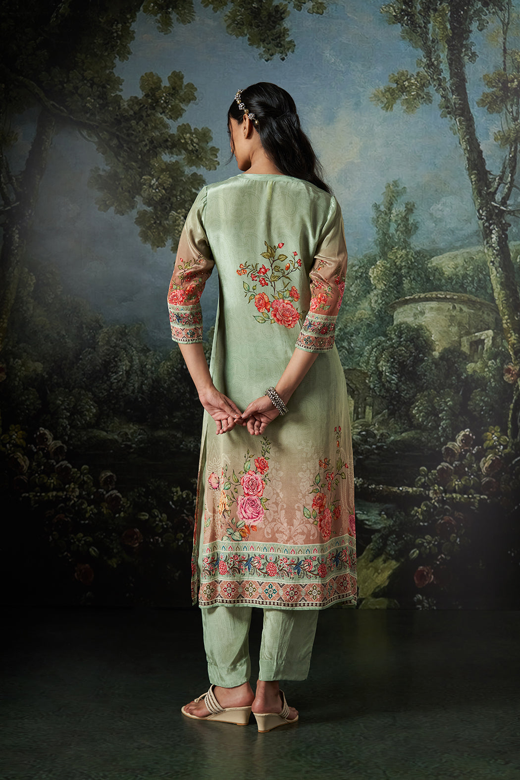 Riva Dupatta Set