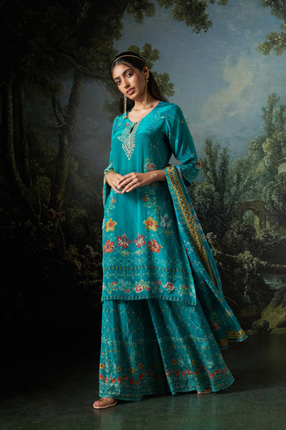 Lumi Dupatta Set