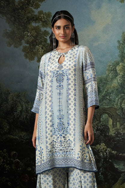 Aira  Dupatta Set